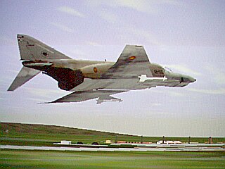 RF-4C armado con sidewinders